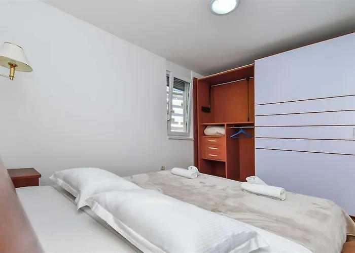 Апартаменты Butterfly In For 6 Persons Сплит