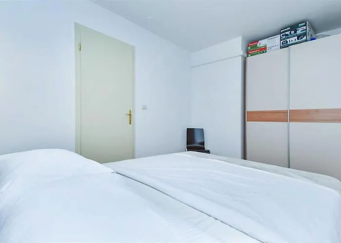 Апартаменты Butterfly In For 6 Persons
