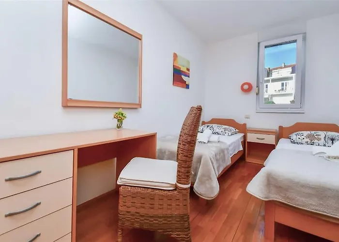 Апартаменты Butterfly In For 6 Persons Сплит