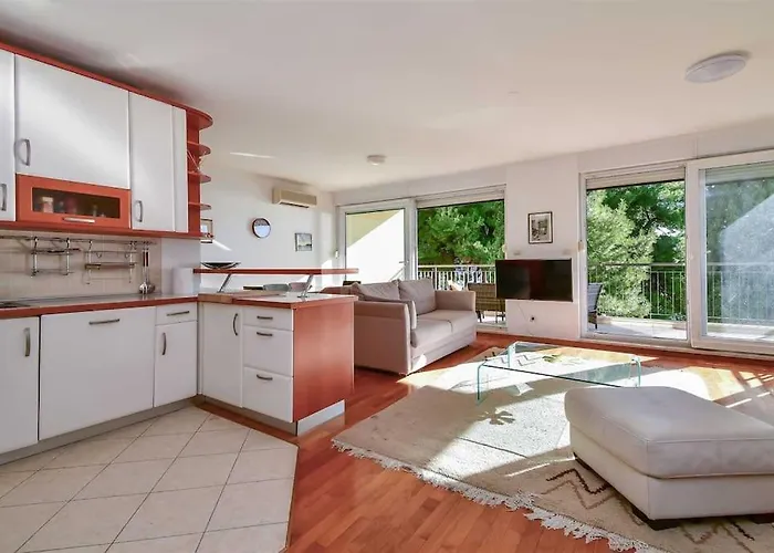 Butterfly In For 6 Persons Apartamento Split